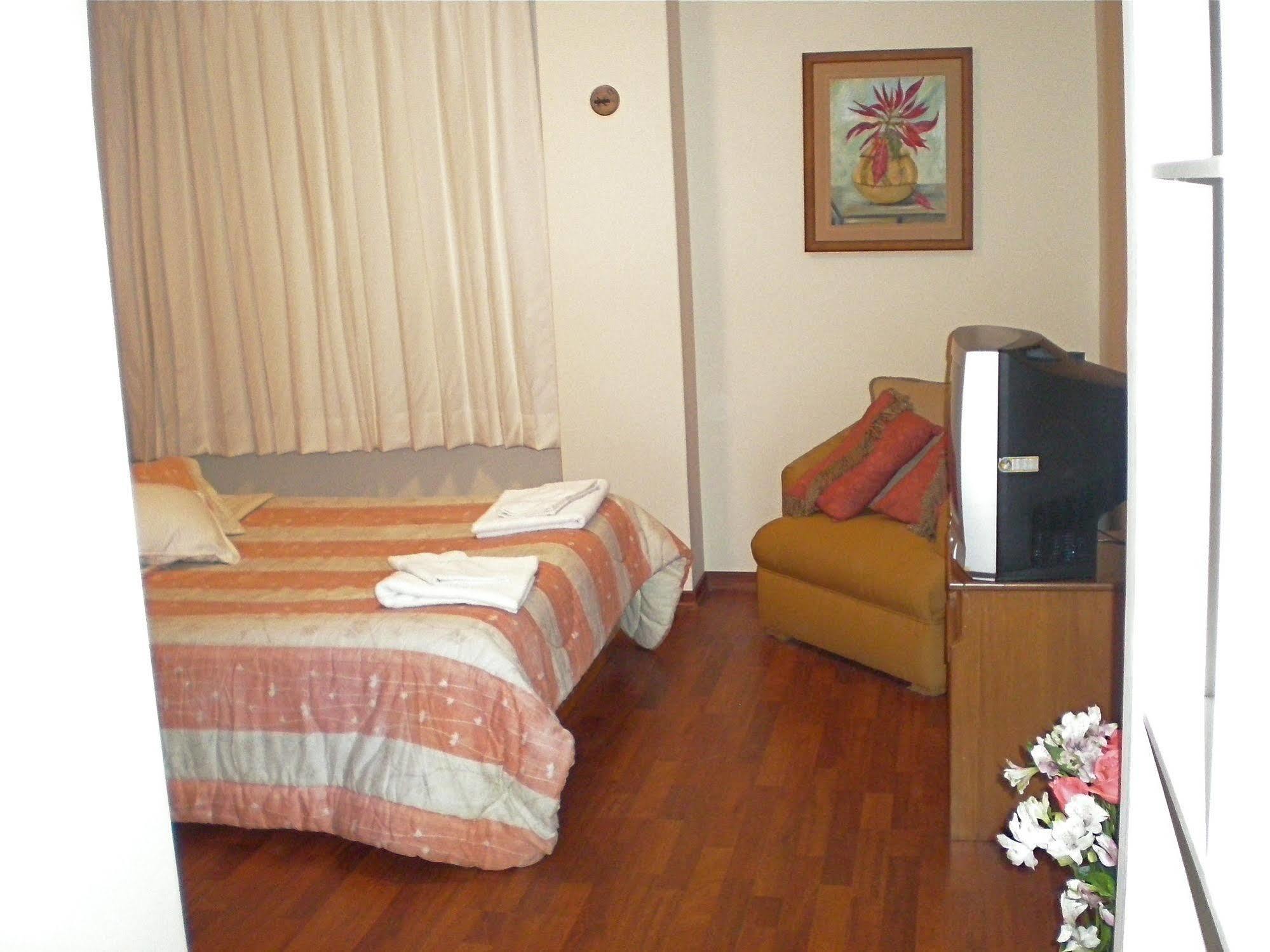 Filatelia Suites & Travel Quito Exterior foto